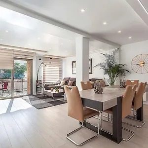 Great Centre Apartamento